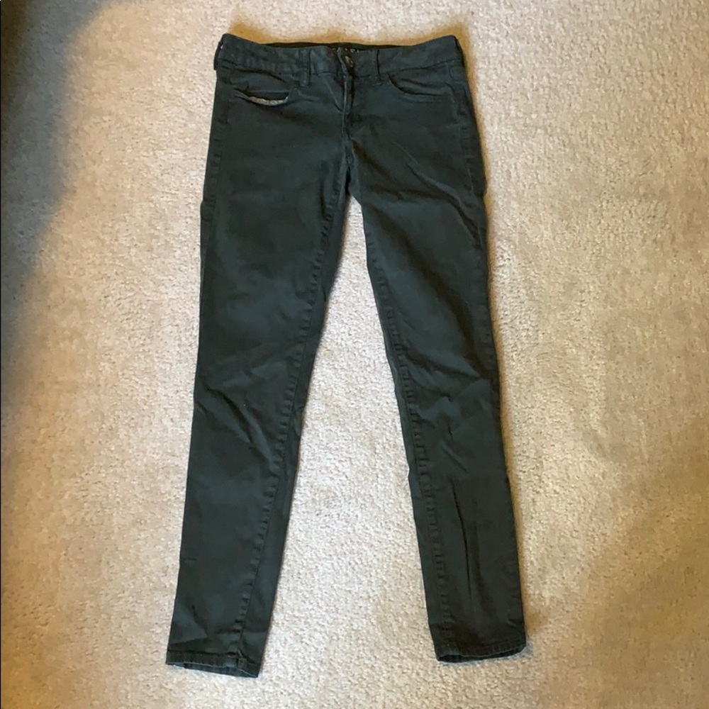 American Eagle Army green super stretch jegging